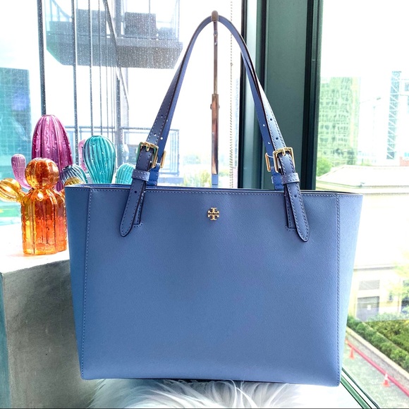 Tory Burch Handbags - Tory Burch Bow Blue Emerson Buckle Tote